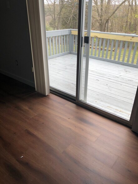 Building Photo - 1473 Stafford Rd