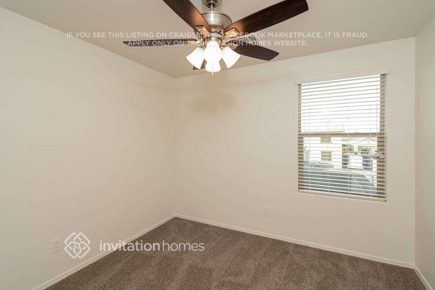 Building Photo - 18190 W Ida Ln