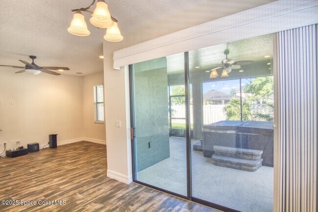 Building Photo - 8087 Quimby Ct