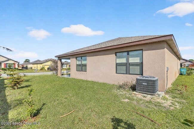 Building Photo - 7114 Topaz Dr