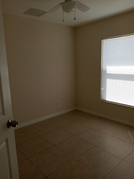 Building Photo - Coming Soon - $500 off Move in Summer Special