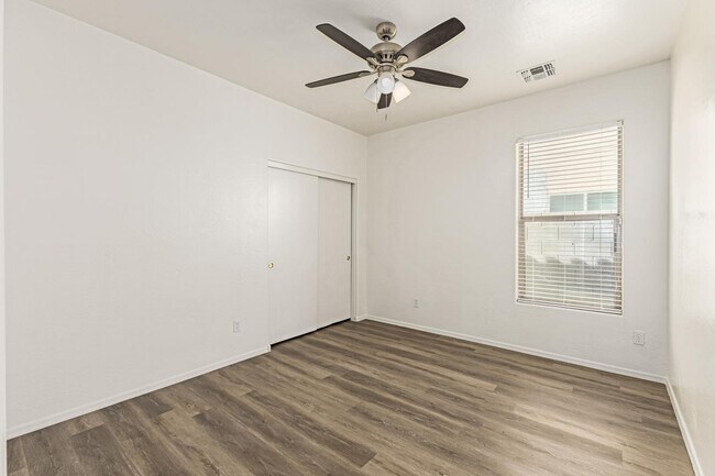 Building Photo - 4511 W T Ryan Ln