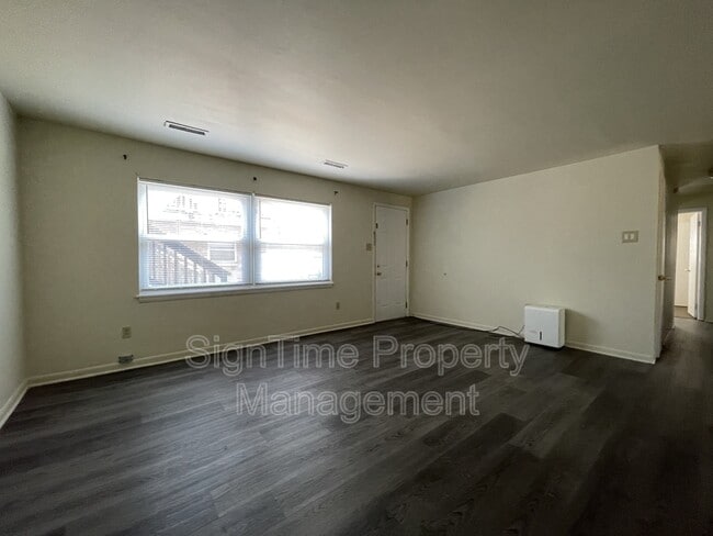 Building Photo - 310 Key Ave