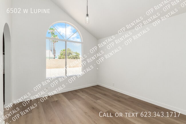 Building Photo - 6502 w Lupine-