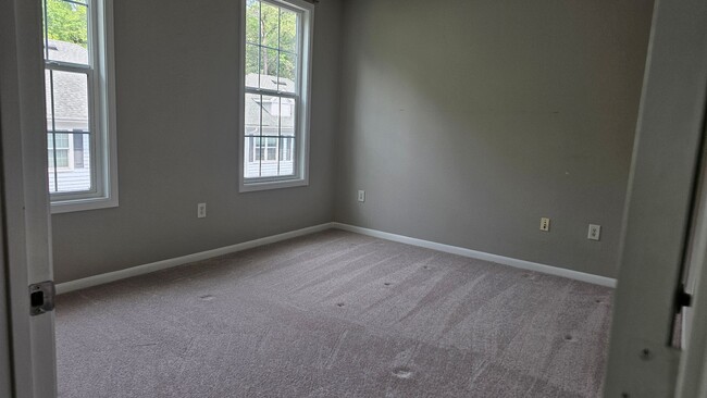 Building Photo - Spacious Two Bedroom Johns Island Condo Ri...