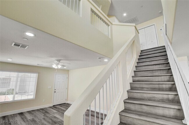 Building Photo - 8824 Cornwall Glen Ave