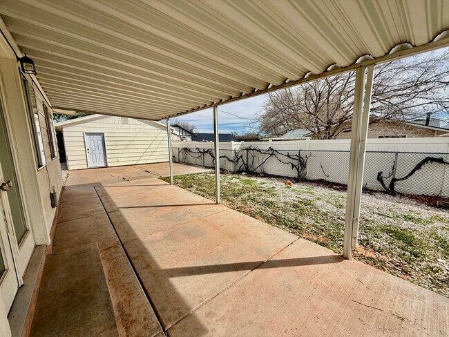 Building Photo - Pet-Friendly 4-BR Home in Santa Clara with RV Parking