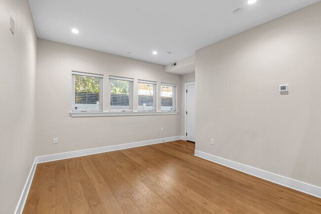 Building Photo - 1224 N 26th St