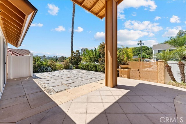 Building Photo - 25902 Serenata Dr
