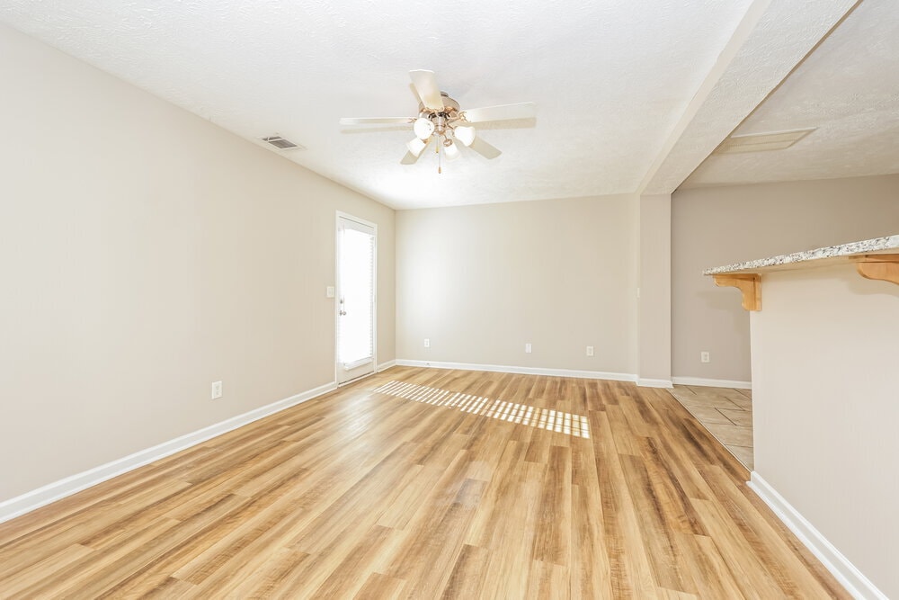 Building Photo - 118 David Bolin Dr