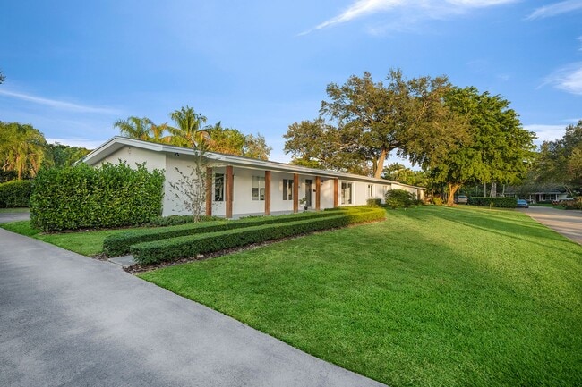 Building Photo - 5835 SW 100th Terrace