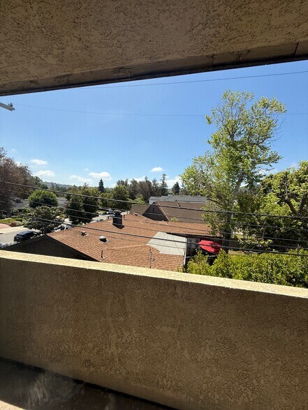 view off upstairs balcony off main bedroom - 10330 Riverside Dr