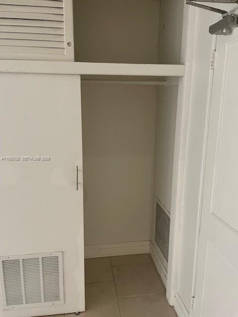 Building Photo - 10185 Collins Ave