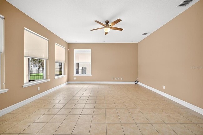 Building Photo - 1374 Lexington Ave