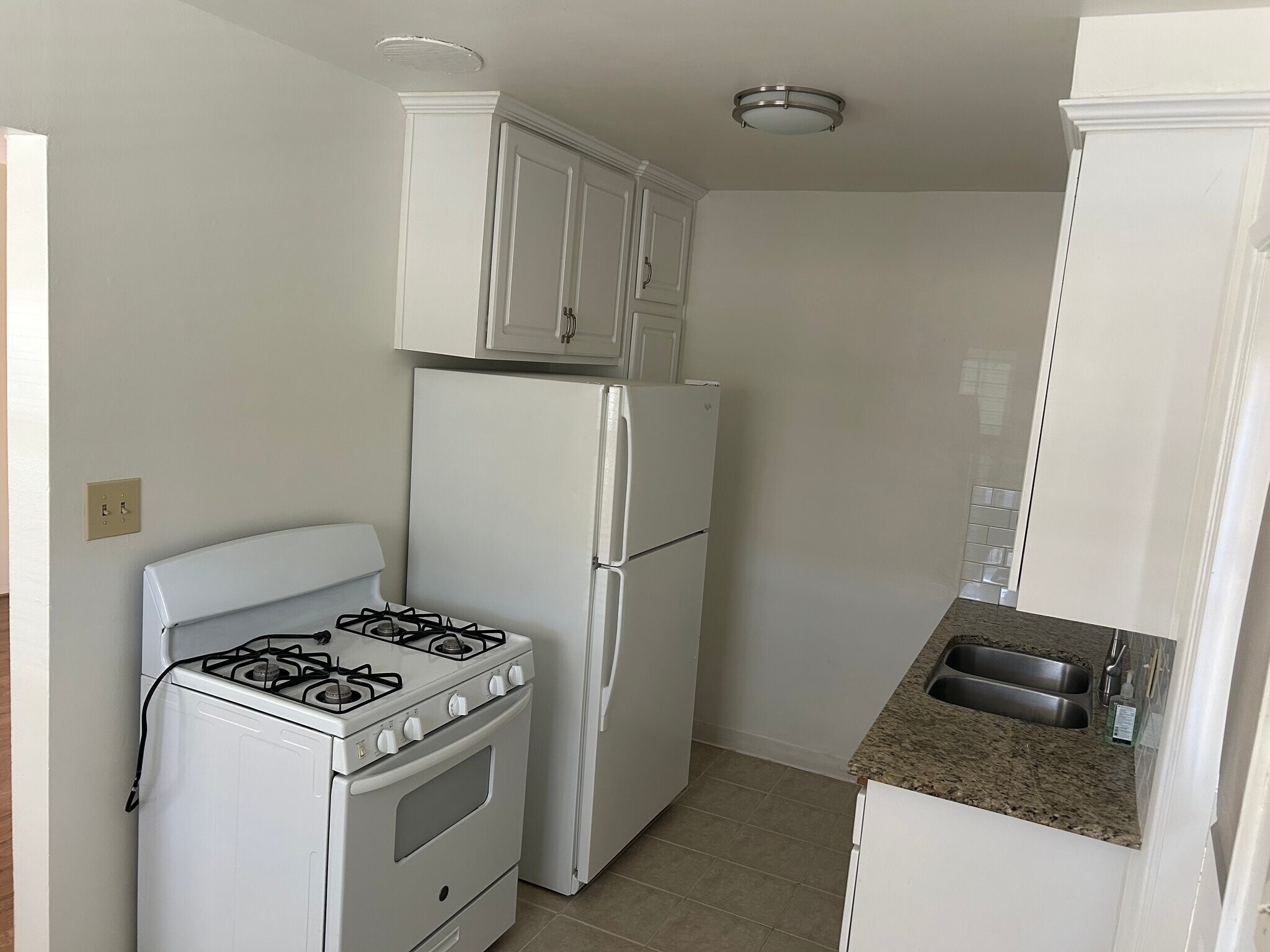 Building Photo - 4115 E Ocean Blvd