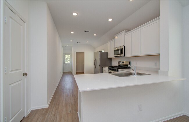 Building Photo - 24035 Priano Frst Dr