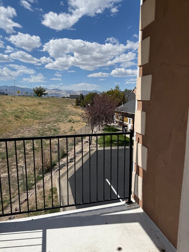 Building Photo - 114 Bella Monte Dr