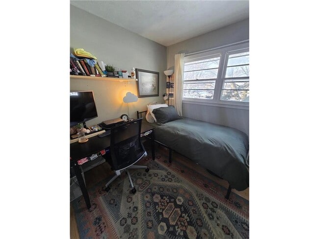 Building Photo - 8327 13th Ave S