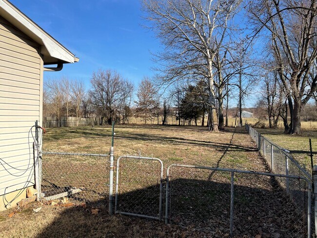 Building Photo - Rogersville Living at a great price .-COMING SOON