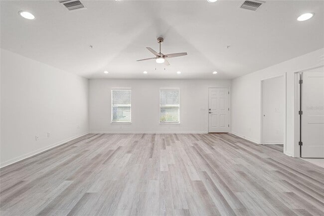 Building Photo - 4417 NW 74th Terrace