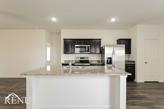 Building Photo - 6624 Charleston Dr
