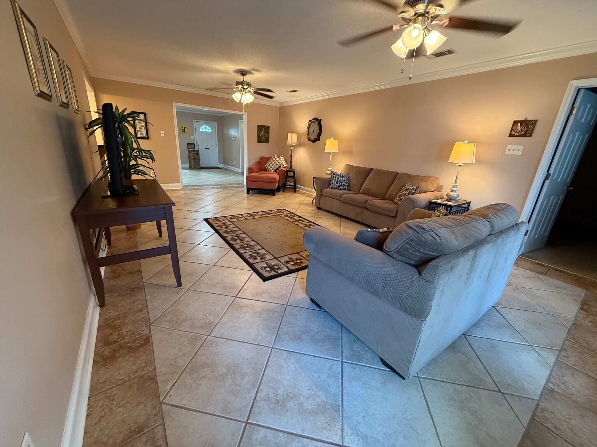 Building Photo - 1451 Aris Ave