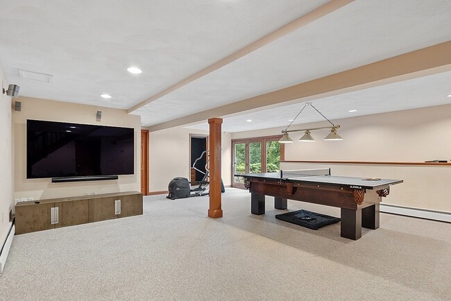 Building Photo - 2 Sunset Ridge