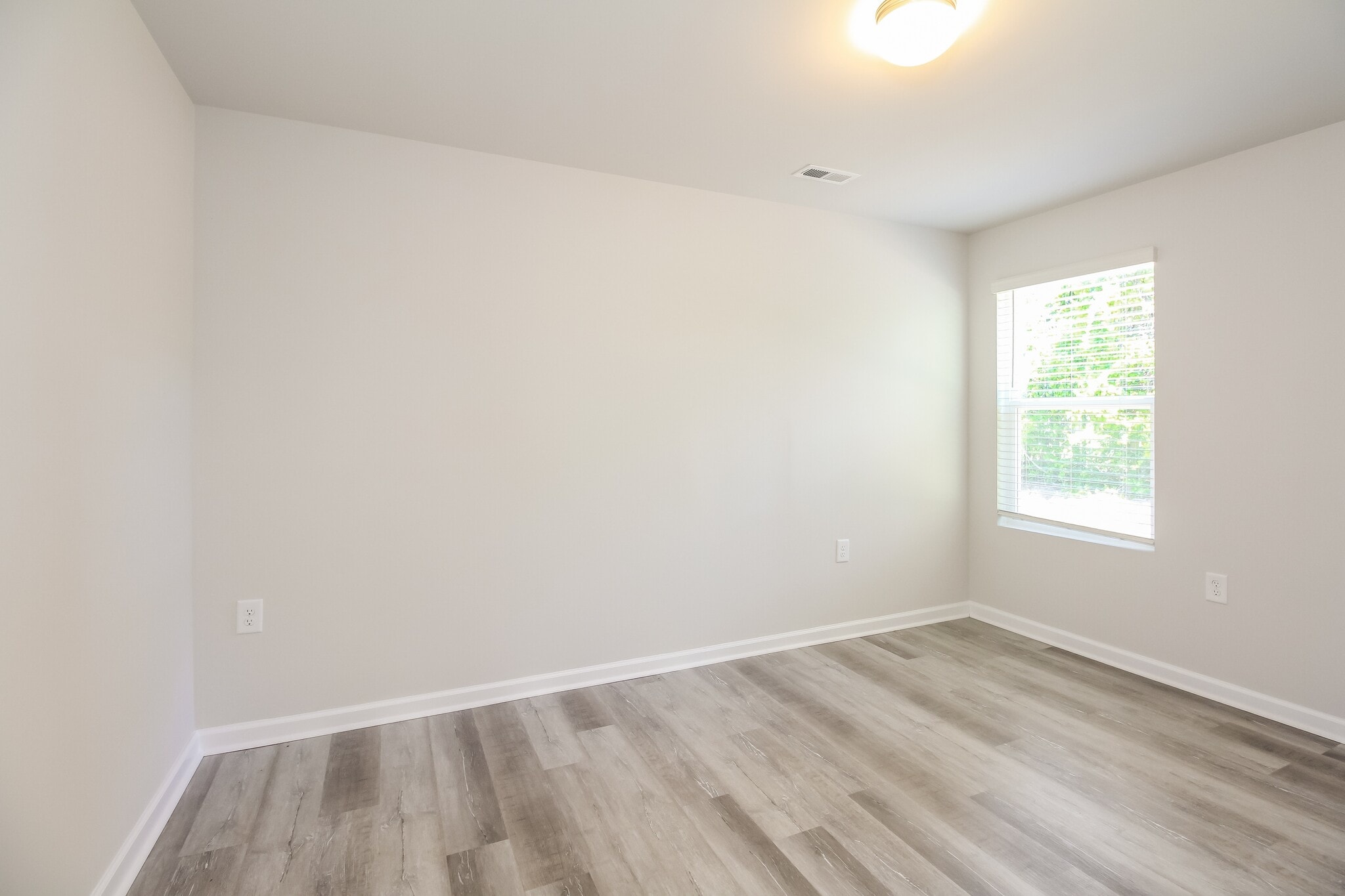 Building Photo - 2917 Ember Brook Ct