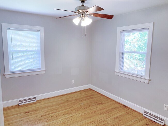 Building Photo - 109 Stancil Dr.