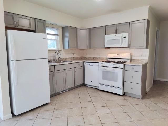 Building Photo - 478 Robbe Ave