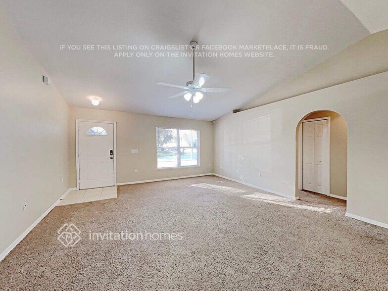 Building Photo - 641 Stevelynn Cir
