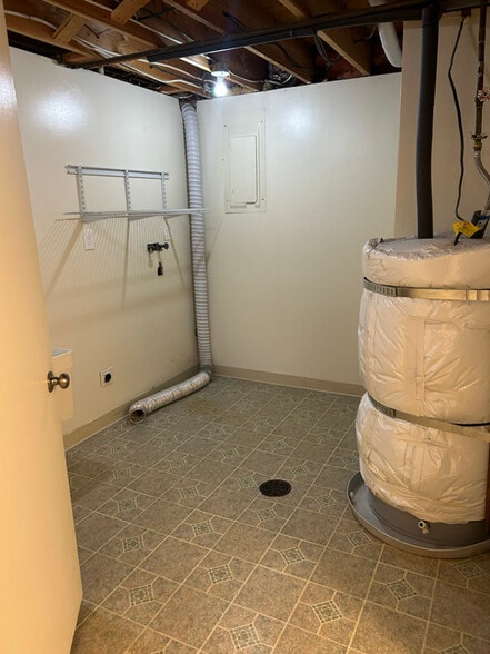 Building Photo - 238 Anderson Blvd