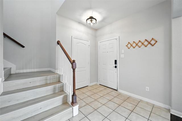 Building Photo - 7245 Silver City Dr