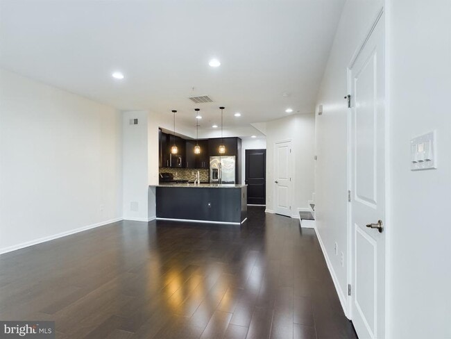 Building Photo - 6479 Jack Linton Dr S