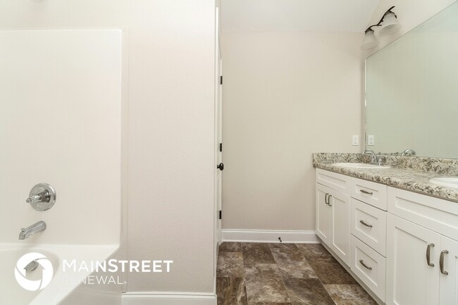 Building Photo - 1237 Catawba Way