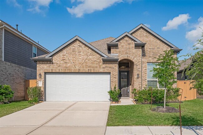 Primary Photo - 15819 Glascorri Dr