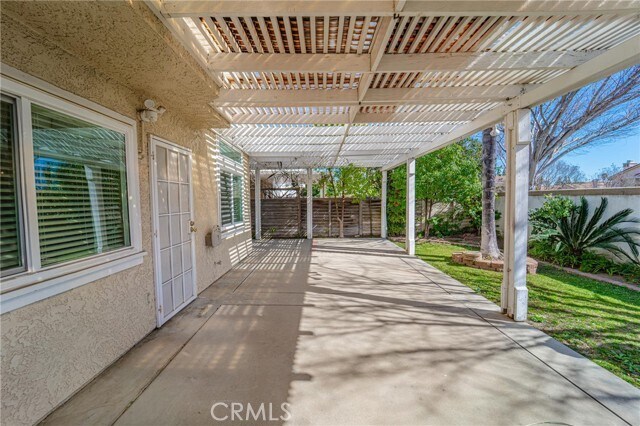 Building Photo - 11123 Woodview Dr