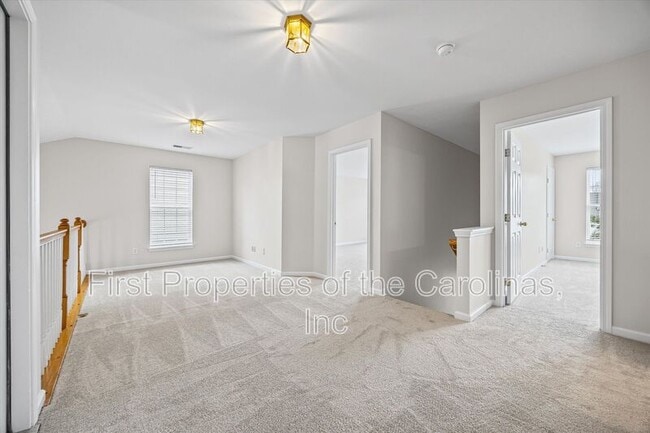 Building Photo - 616 Bayou Cir