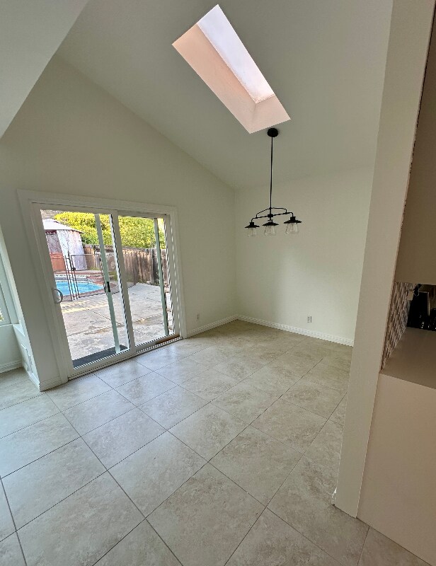 Building Photo - 9524 High Park Ln