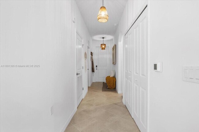 Building Photo - 5715 Double Eagle Cir