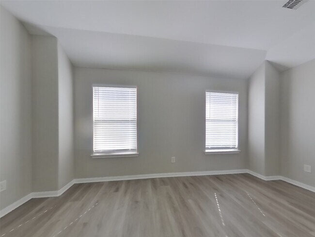 Building Photo - 21407 Jamals Way