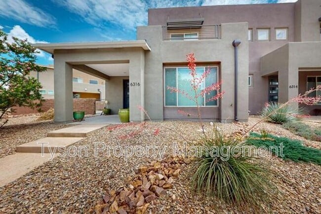 Primary Photo - 6316 Vista del Bosque Dr