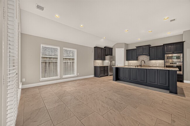 Building Photo - 27124 Holtwood Grove Rd