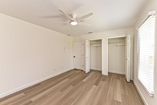 Building Photo - 1606 Normeadows Cir