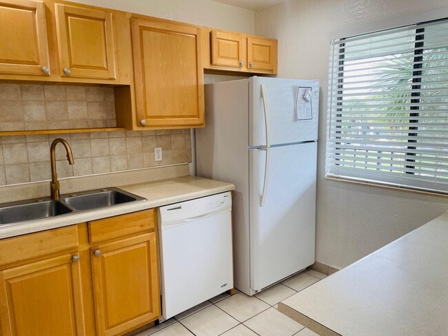 Building Photo - 4080 Tivoli Ct