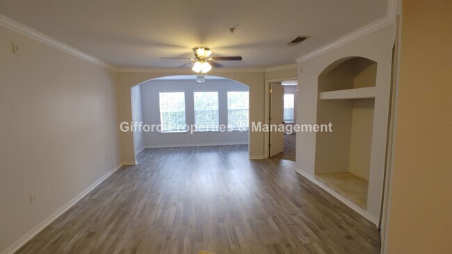 Building Photo - Luxury 2BR/2BA Renovated Avanti Condo
