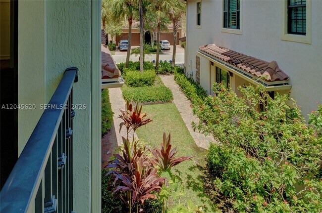 Building Photo - 142 SW 127th Terrace