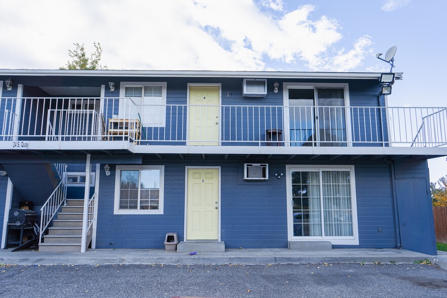 Building Photo - 24 S Quay St.