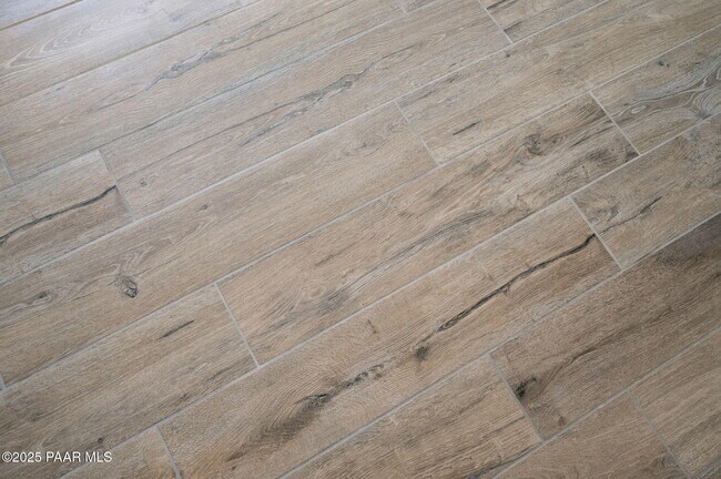 Building Photo - 1326 Rockwood Dr