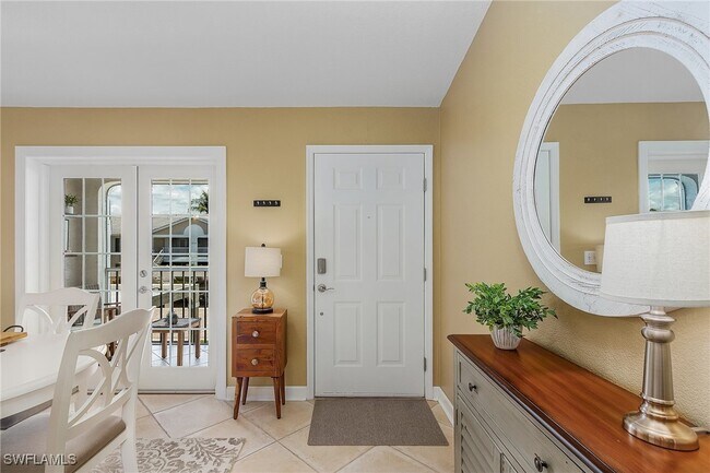 Building Photo - 829 Tanbark Dr